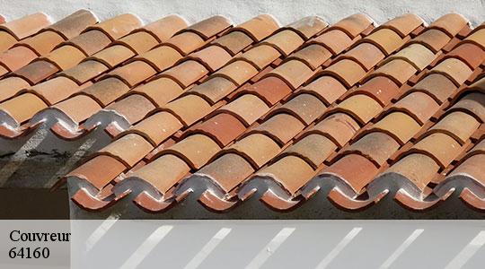Couvreur  64160