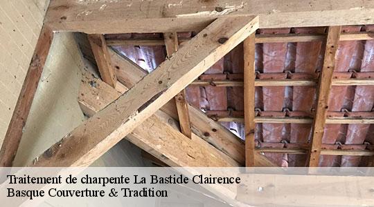 Traitement de charpente  64240