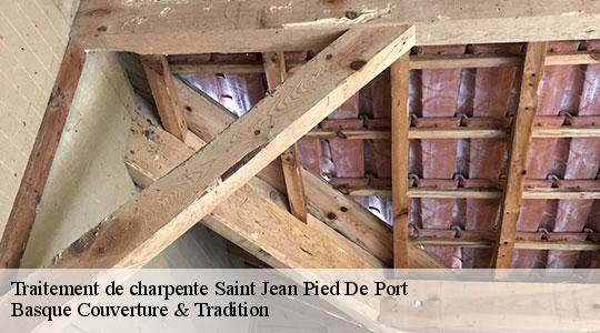 Traitement de charpente  64220